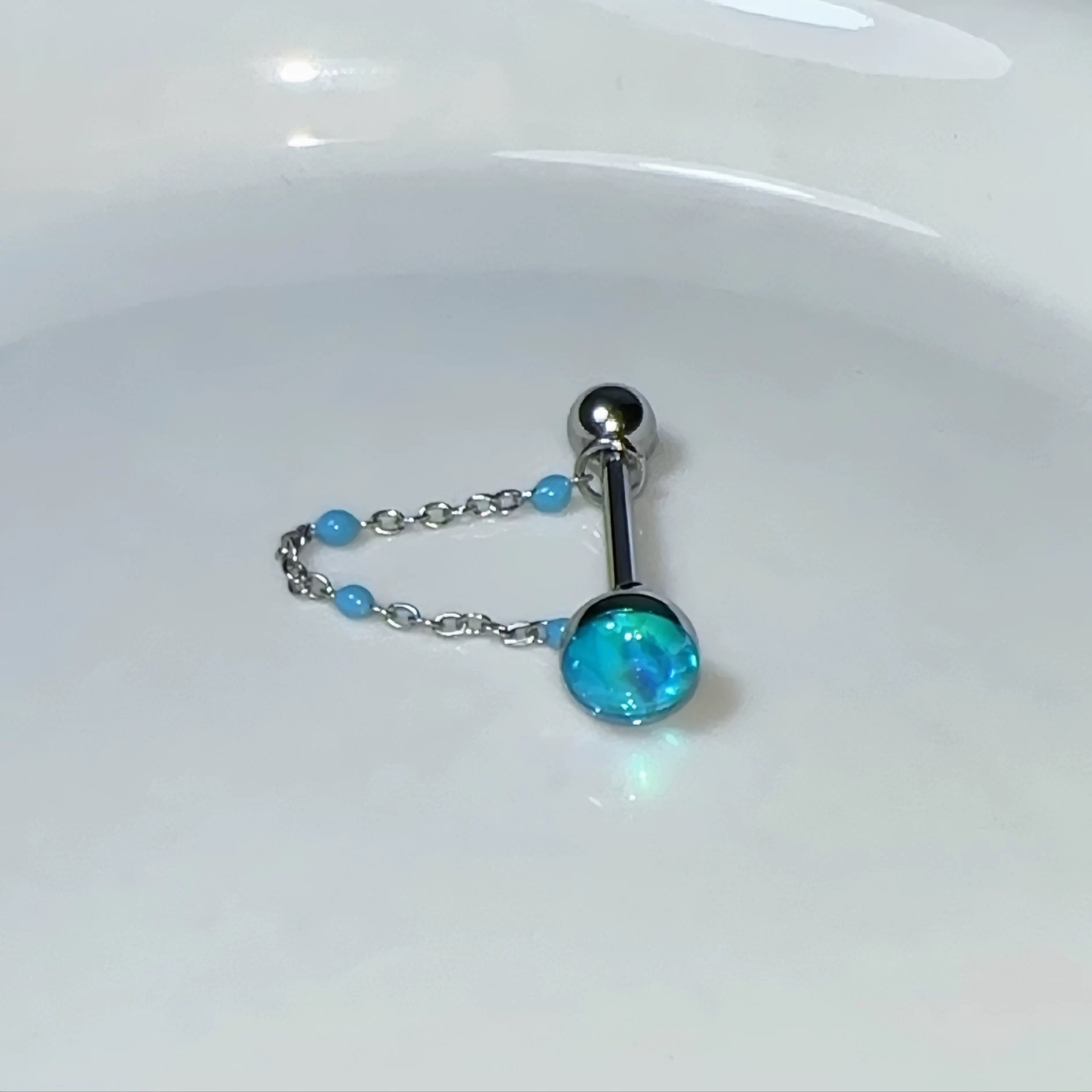 1Pc High-Quality Trendy Blue G - Body Jewelry Quality recension och pris