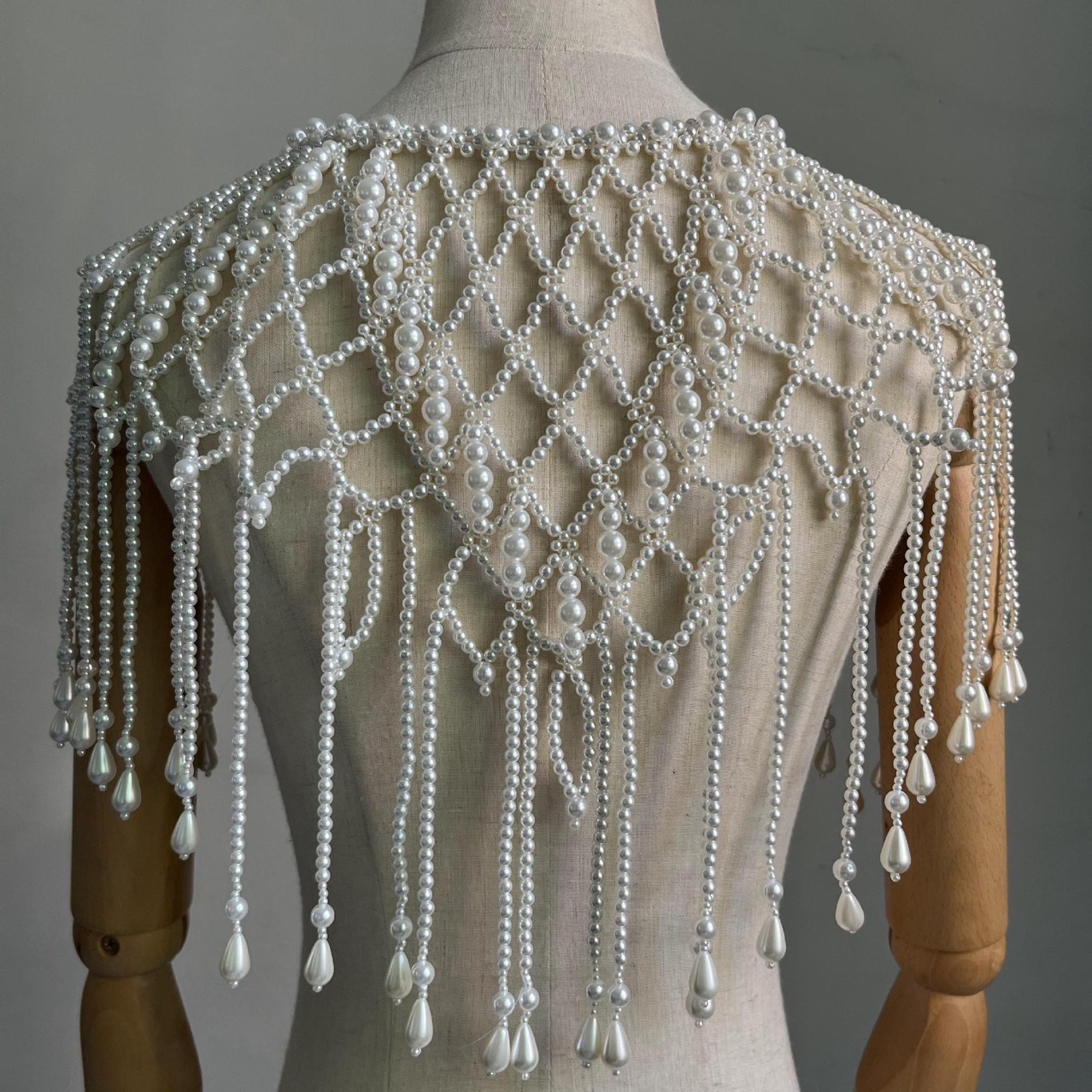 Handmade Pearl Layered Body Ch - Body Jewelry Vest recension och pris
