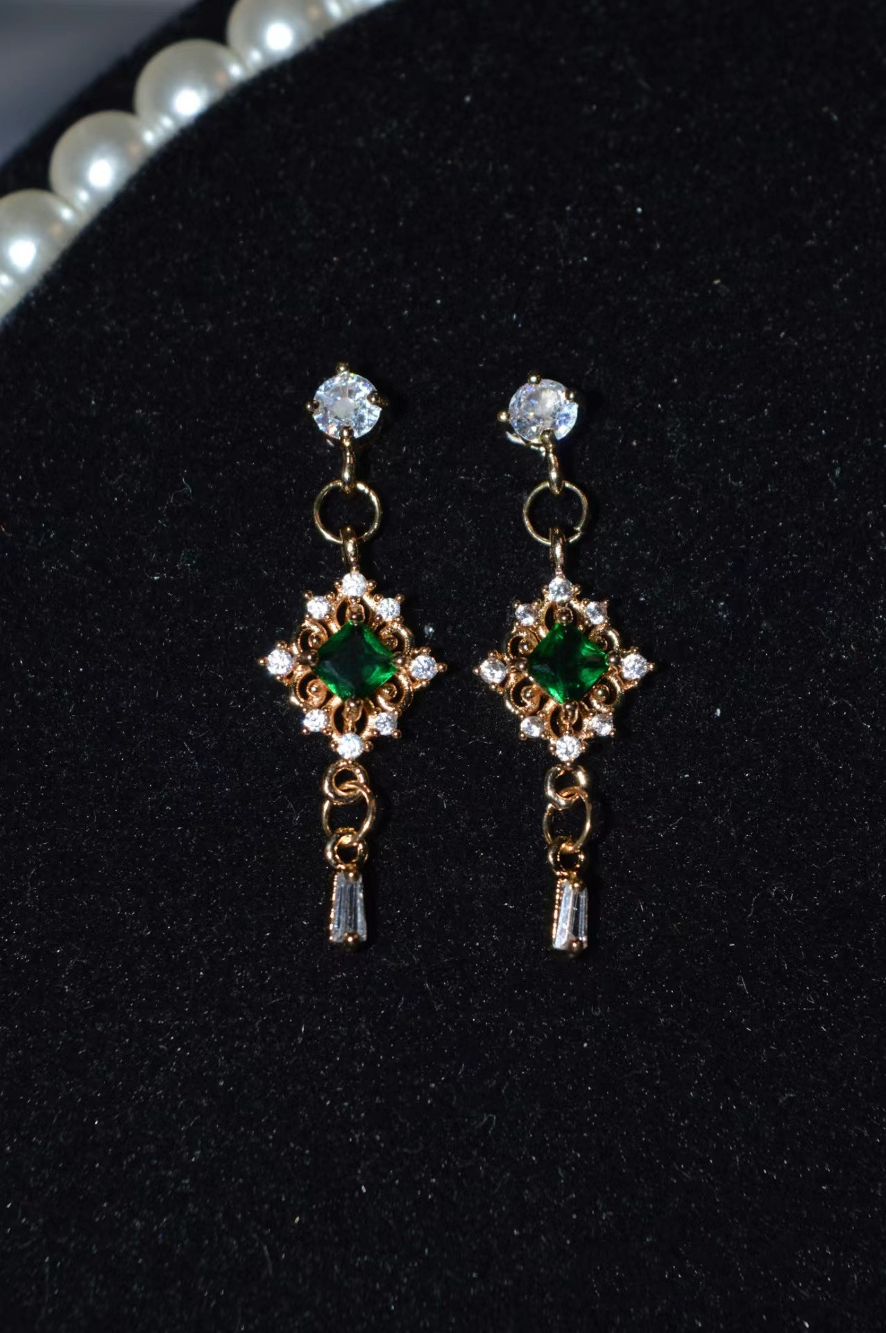 1/3 BJD Doll Earrings Uncle Un - Body Jewelry Universe recension och pris
