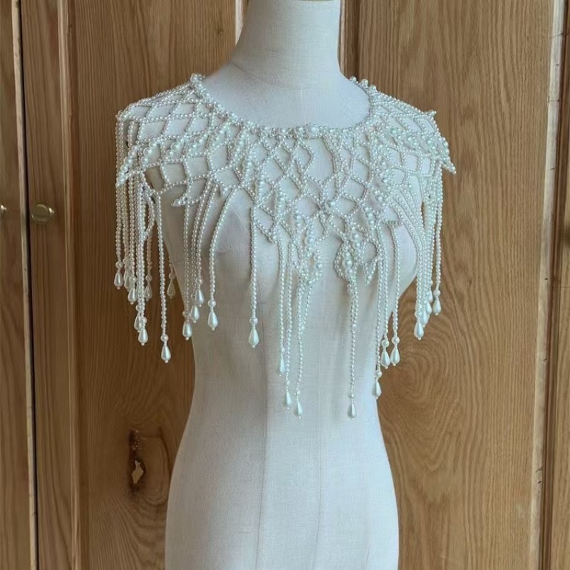 Victorian Inspired Beaded Shaw - Body Jewelry Vest recension och pris