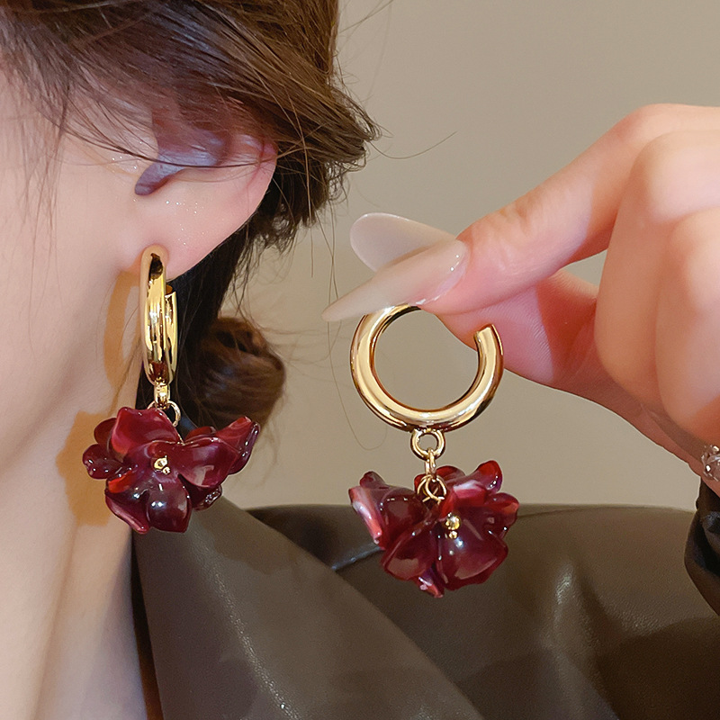 Maillard Flower Clusters Drop  - Cluster Stud Ear recension och pris