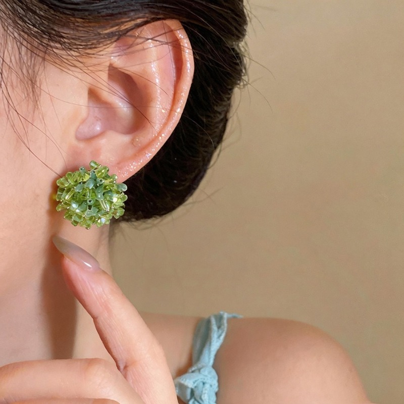 Fresh Handmade Flower Cluster  - Cluster Stud Ear recension och pris