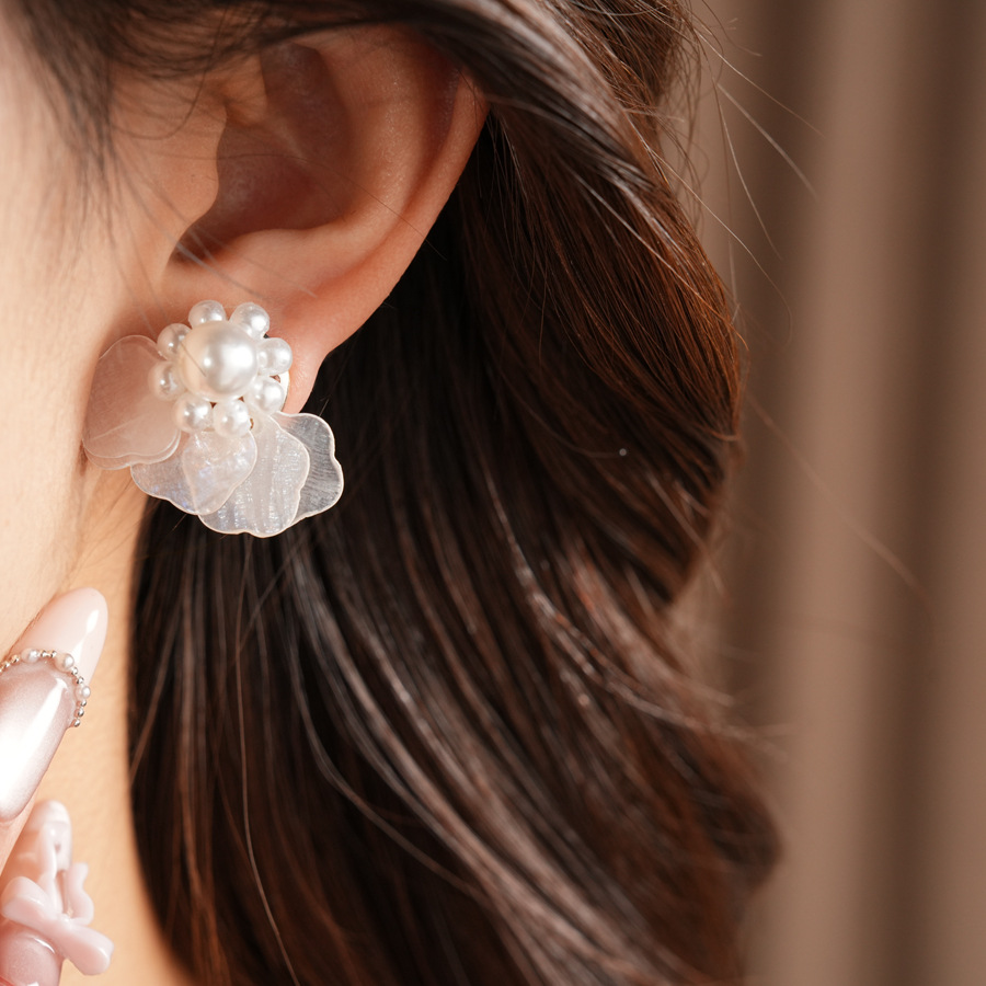 Layered Star-shaped Shell Stud - Cluster Stud Ear recension och pris