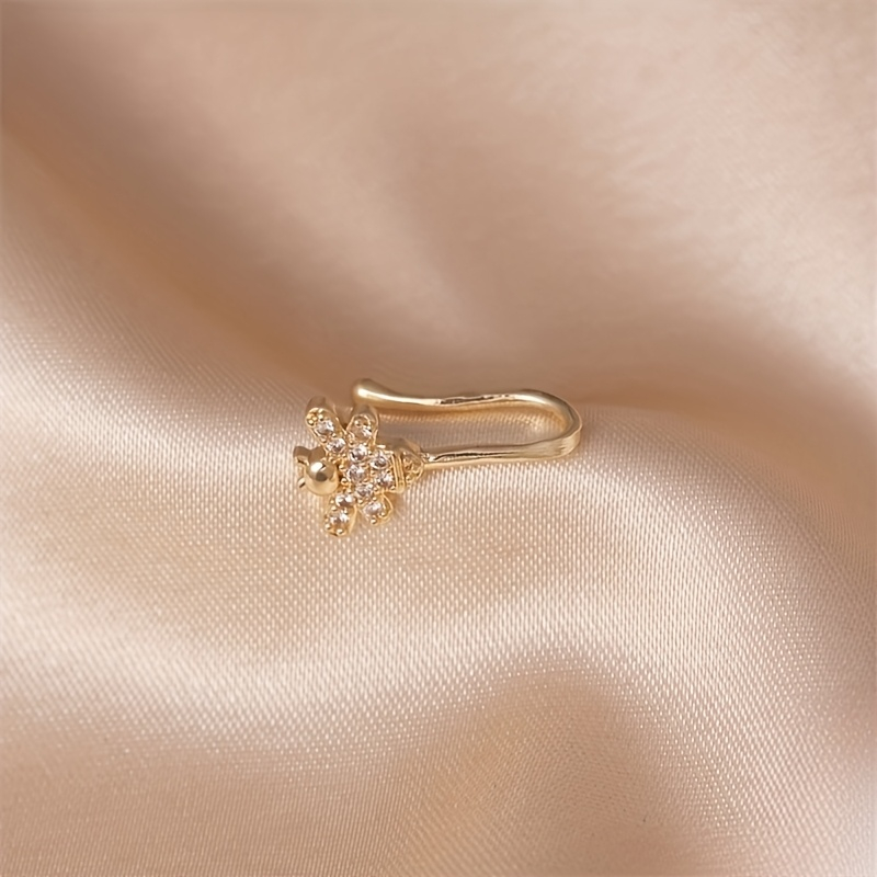 1-piece cute little bee zircon - Body Jewelry Materials recension och pris
